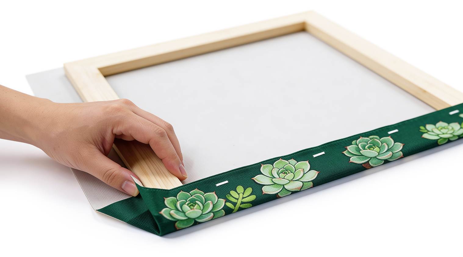 Tensionamento della tela attorno al telaio